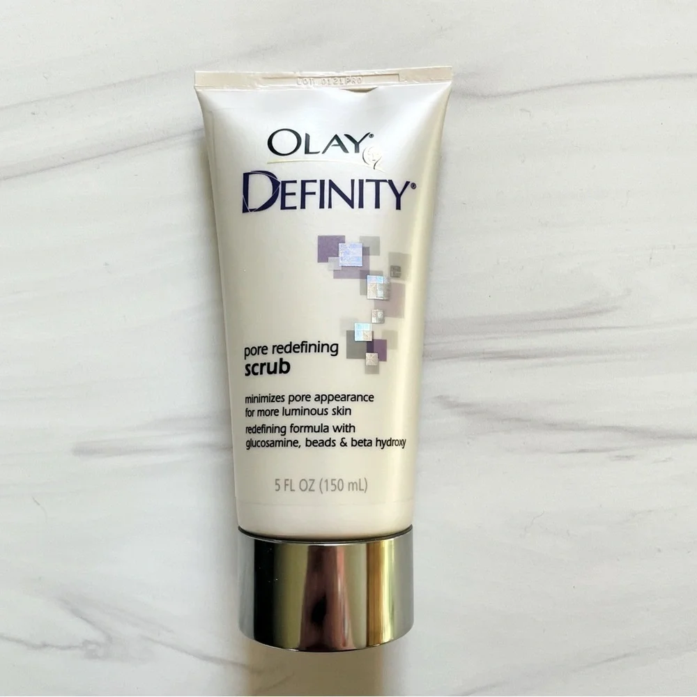 Olay Definity Pore Redefining Scrub- 5fl-Never Used- Rare and Discontinued